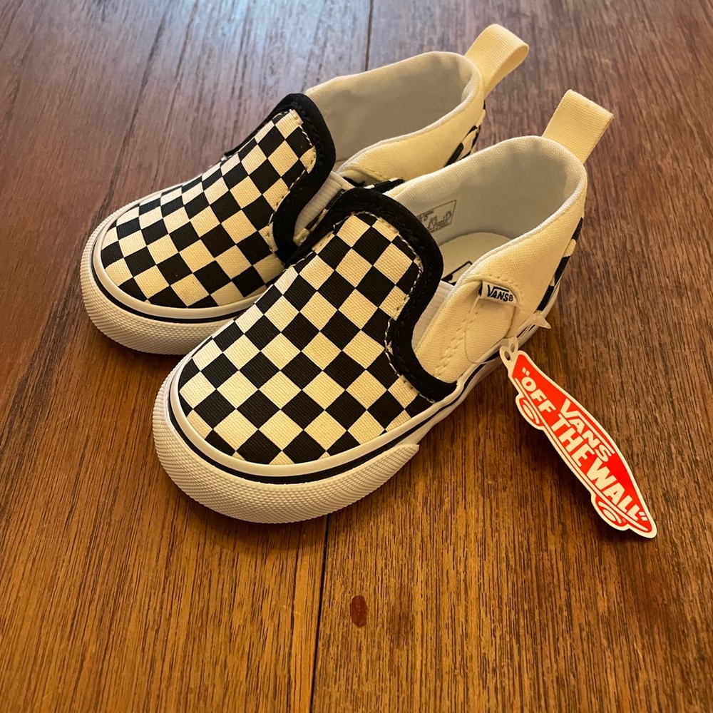 NWT Toddler Slip On Vans Size 5